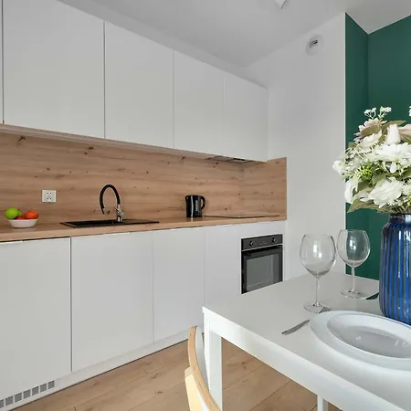Modern Pet-friendly With Balcony By Renters Διαμέρισμα Βρότσλαβ